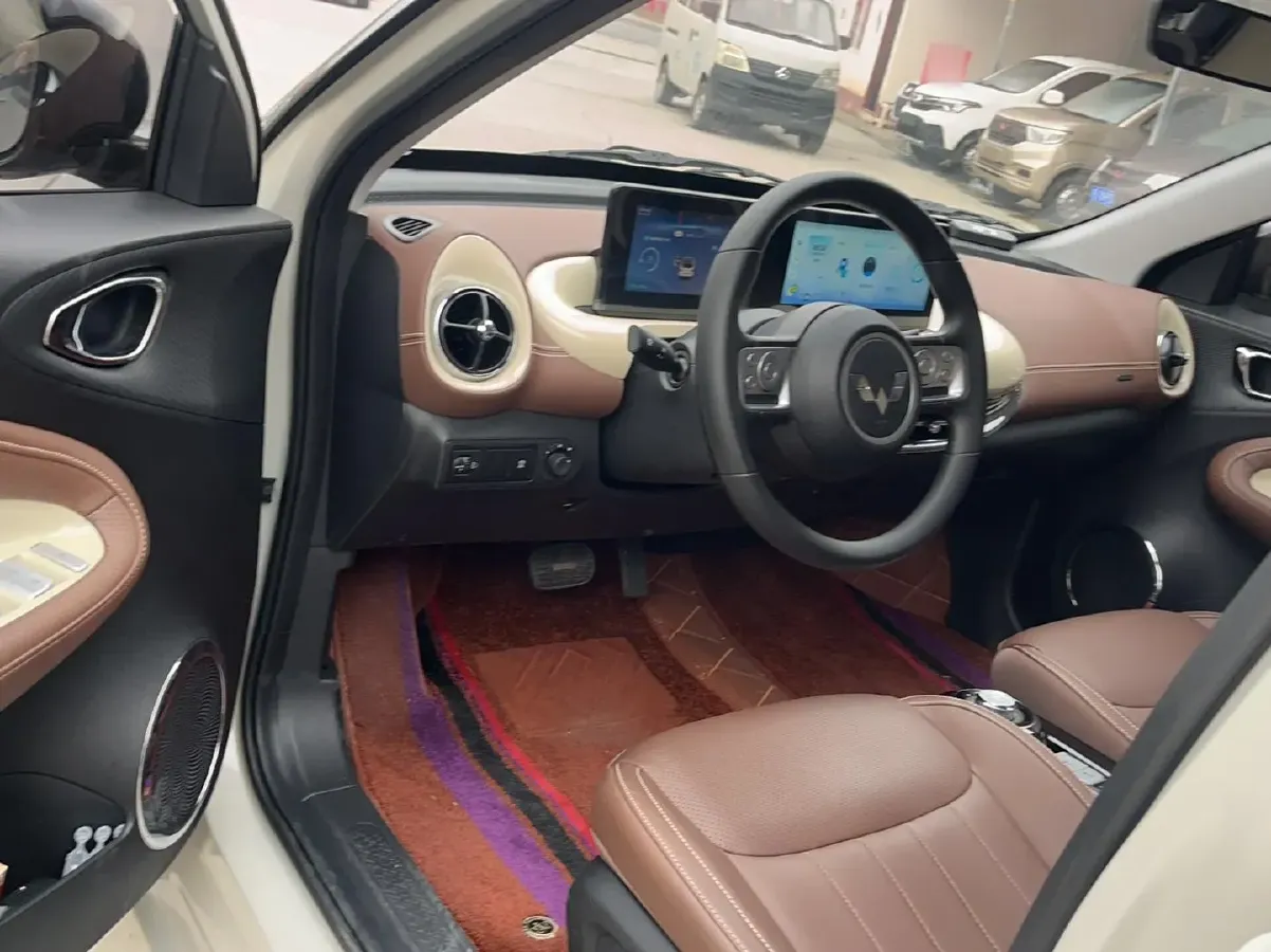2024 WuLing BinGuo BEV 31.9KWH,autocango,china used car exporter,china ev exporter,chinese used car exporter,chinese used ev exporter