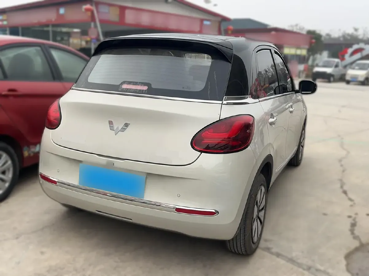 2024 WuLing BinGuo BEV 31.9KWH,autocango,china used car exporter,china ev exporter,chinese used car exporter,chinese used ev exporter