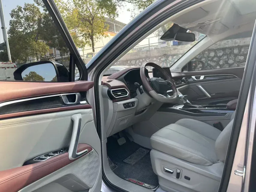 2019 BaoJun RS-5 1.5T 151HP L4 CVT,autocango,china used car exporter,china ev exporter,chinese used car exporter,chinese used ev exporter