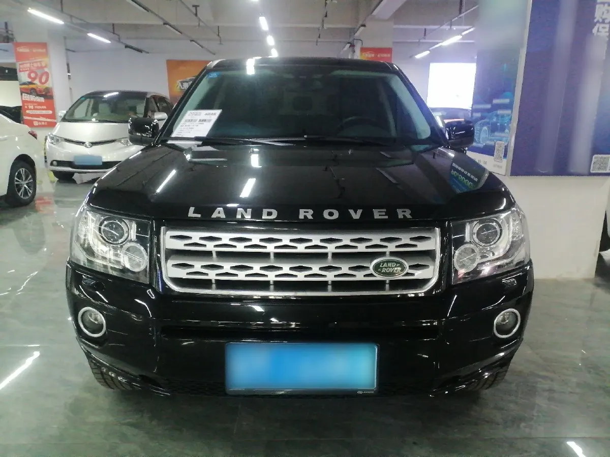 2013 Land Rover Freelander 2 2.0T 240HP L4 6AT,autocango,china used car exporter,china ev exporter,chinese used car exporter,chinese used ev exporter