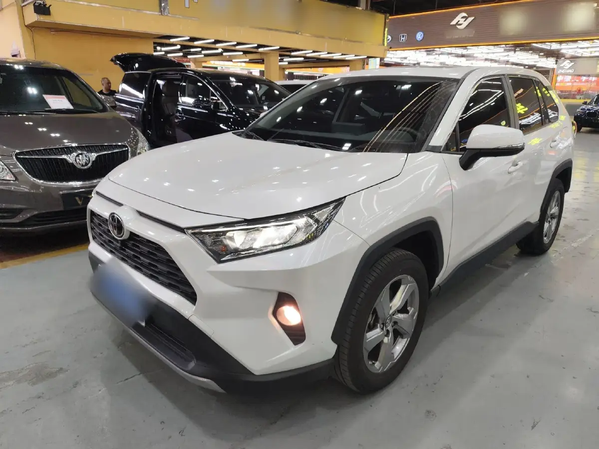 2021 Toyota RAV4 2.0L 171HP L4 CVT