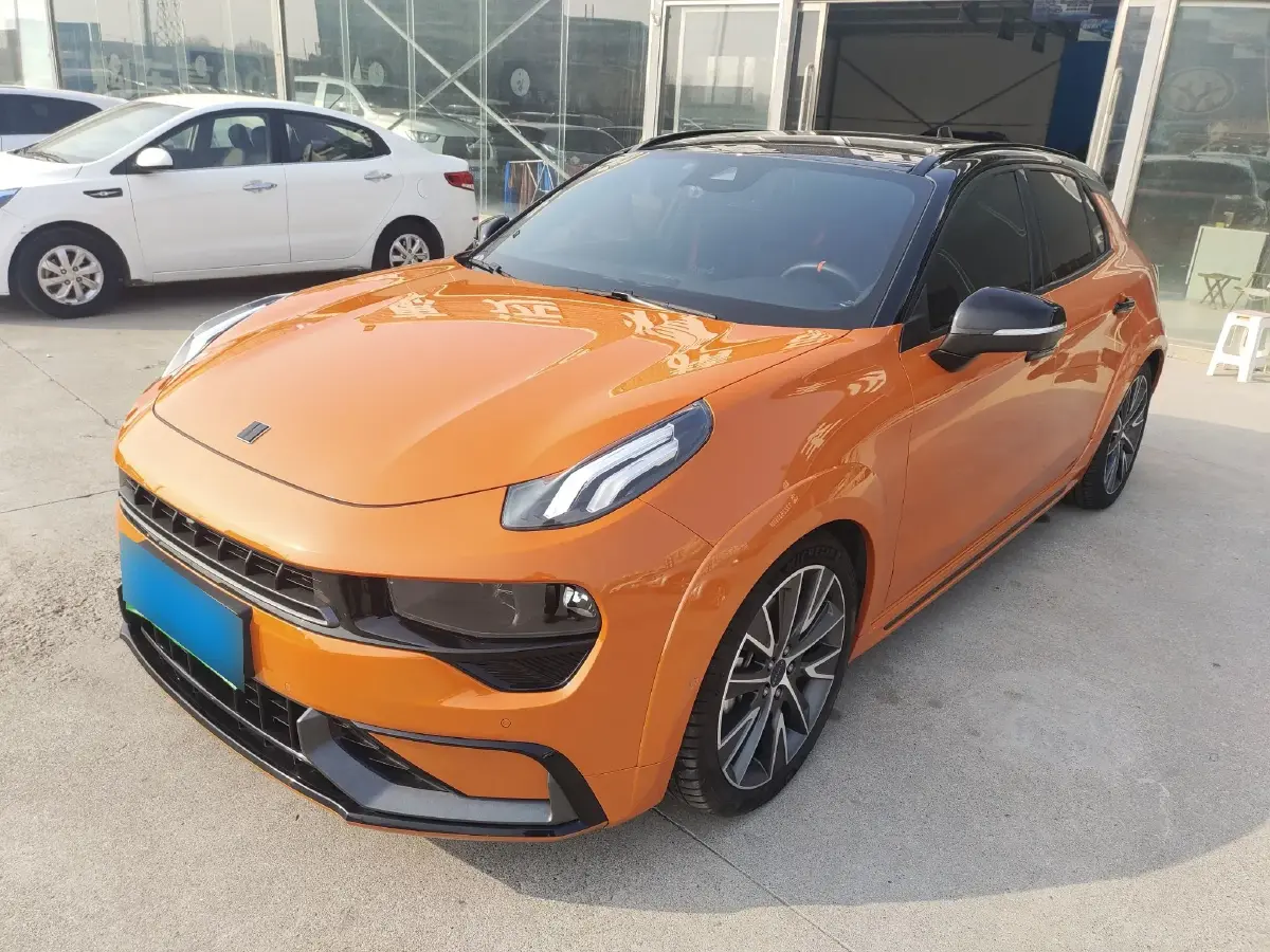 2021 LYNK&CO 02 Hatchback 2.0T 254HP L4 8AT