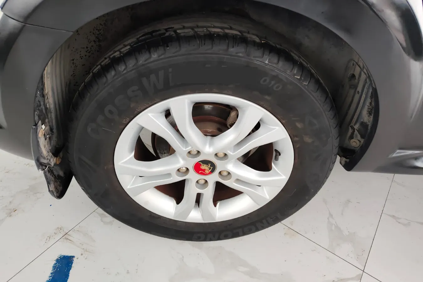 2015 DongFeng Forthing Joyear X3 1.5L 120HP L4 5MT,autocango,china used car exporter,china ev exporter,chinese used car exporter,chinese used ev exporter