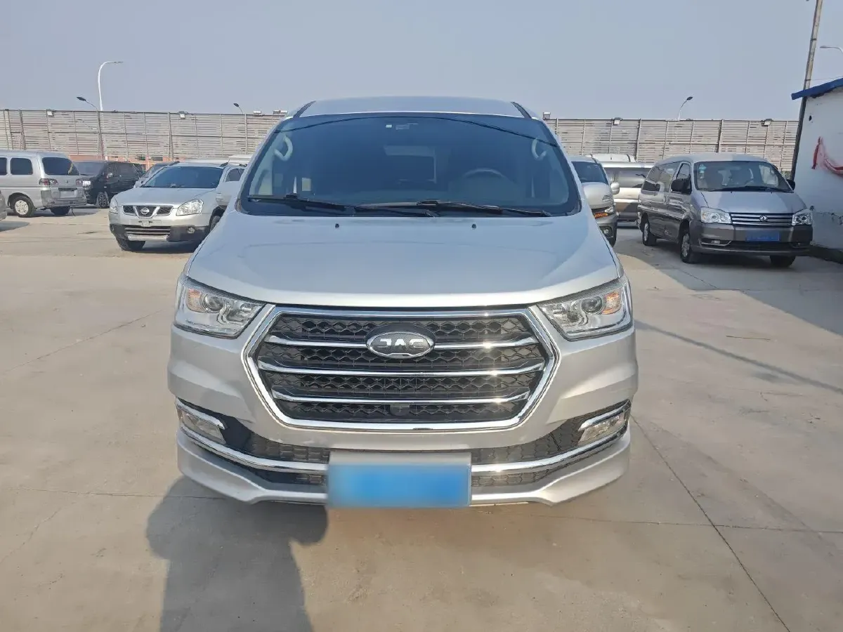 2019 JAC Refine M4 2.0L 144HP L4 5MT,autocango,china used car exporter,china ev exporter,chinese used car exporter,chinese used ev exporter
