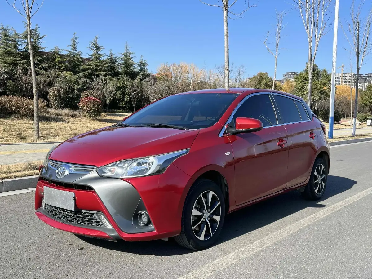 2019 Toyota Yaris L 1.5L 110HP L4 CVT