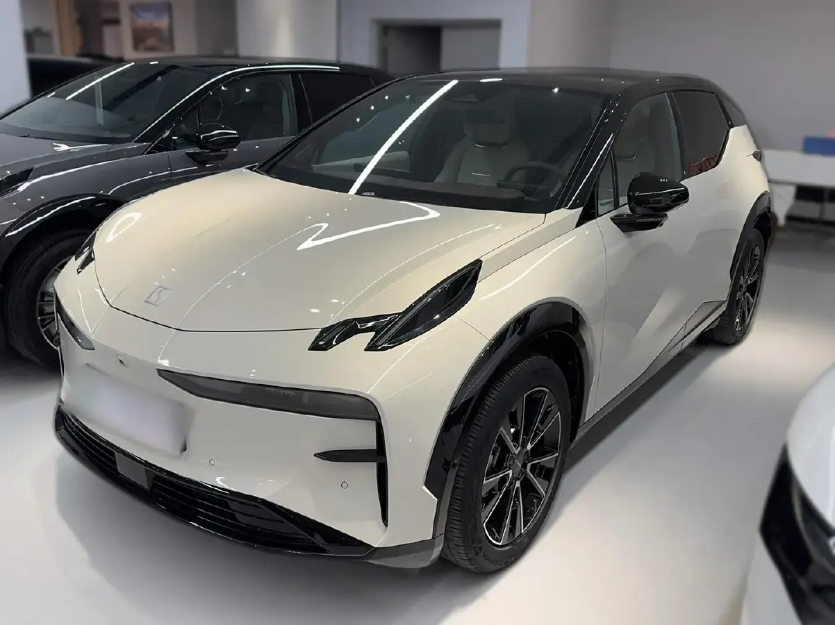 2023 Zeekr X BEV 66KWH