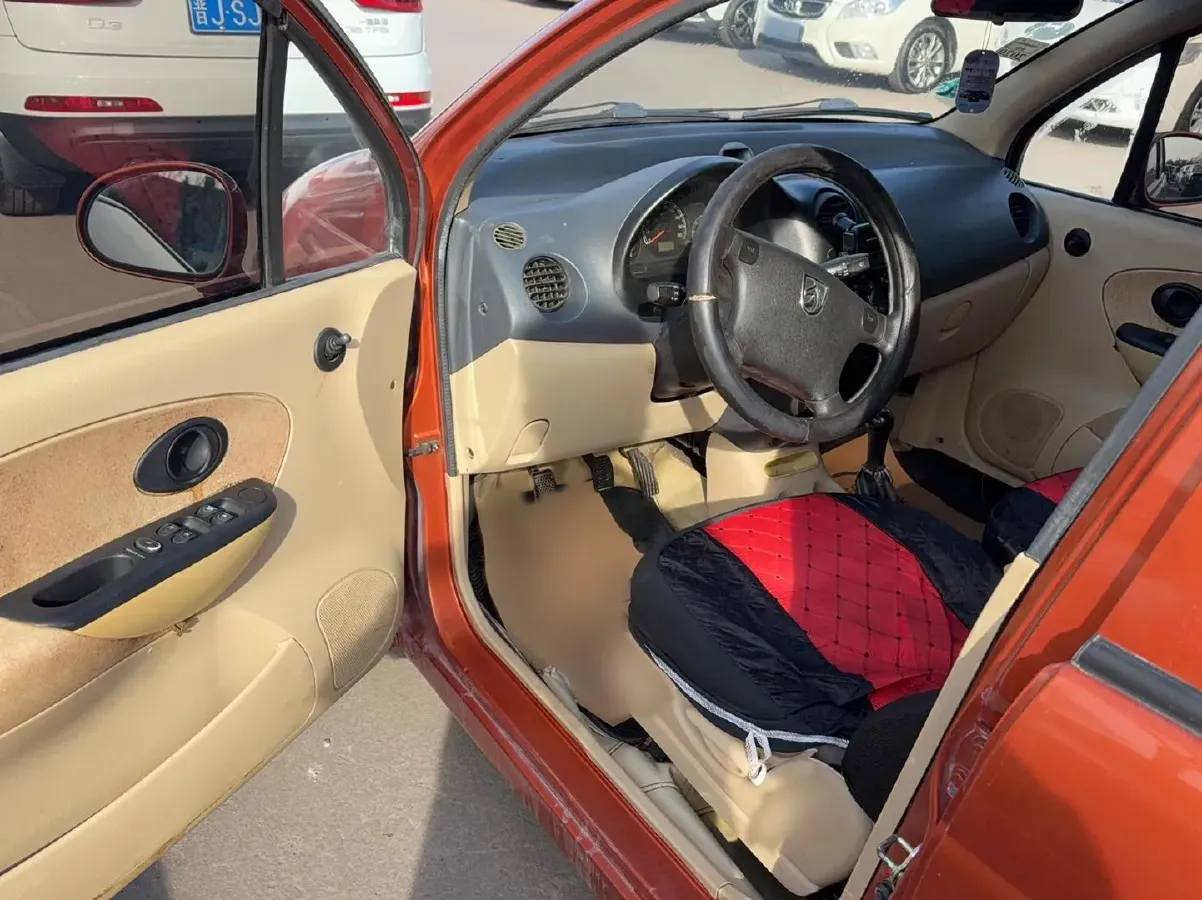 2012 BaoJun LeChi 1.0L 69HP L4 5MT,autocango,china used car exporter,china ev exporter,chinese used car exporter,chinese used ev exporter