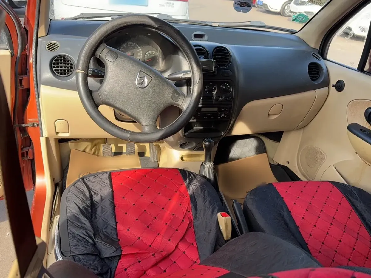 2012 BaoJun LeChi 1.0L 69HP L4 5MT,autocango,china used car exporter,china ev exporter,chinese used car exporter,chinese used ev exporter