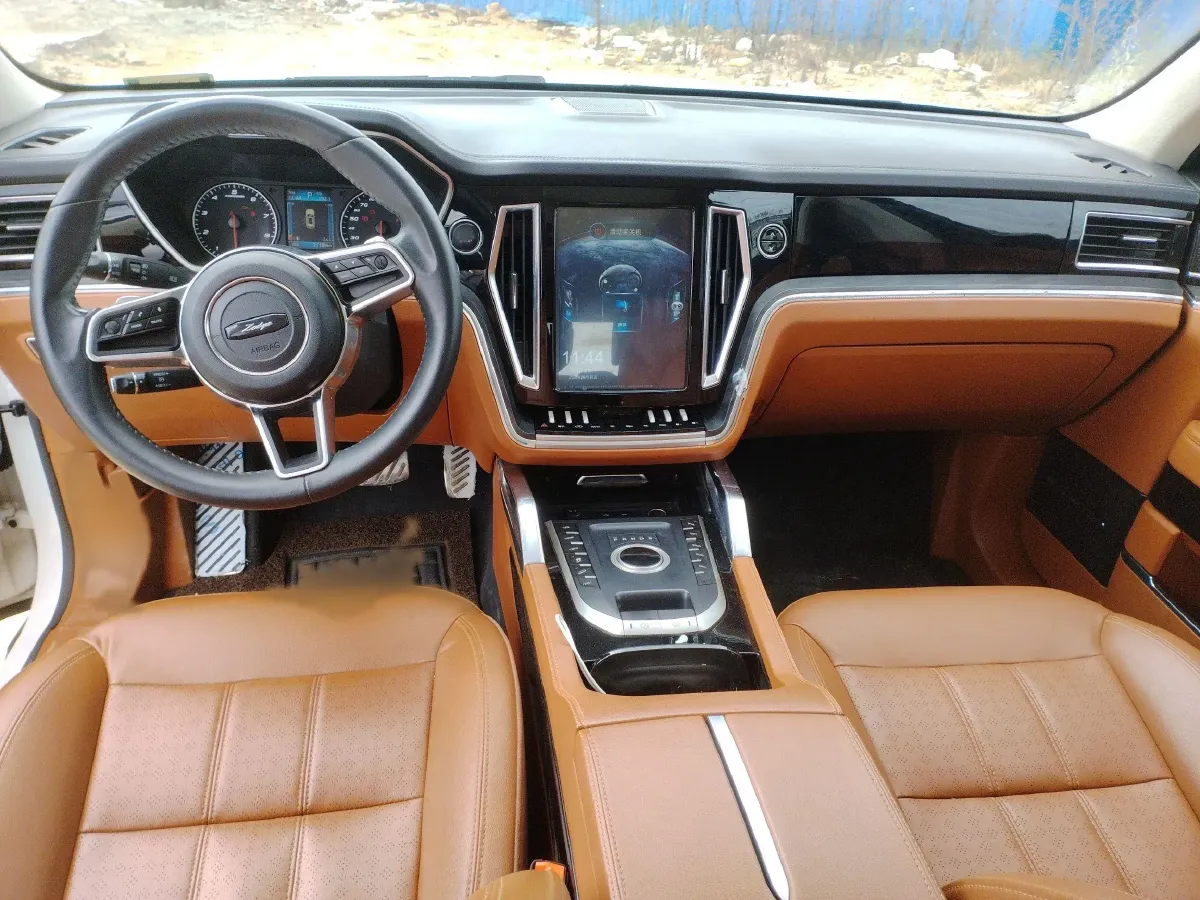 2017 Zotye T700 1.8T 177HP L4 6DCT,autocango,china used car exporter,china ev exporter,chinese used car exporter,chinese used ev exporter