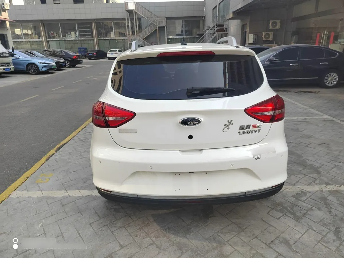 2018 JAC Refine S2 1.6L 120HP L4 CVT,autocango,china used car exporter,china ev exporter,chinese used car exporter,chinese used ev exporter