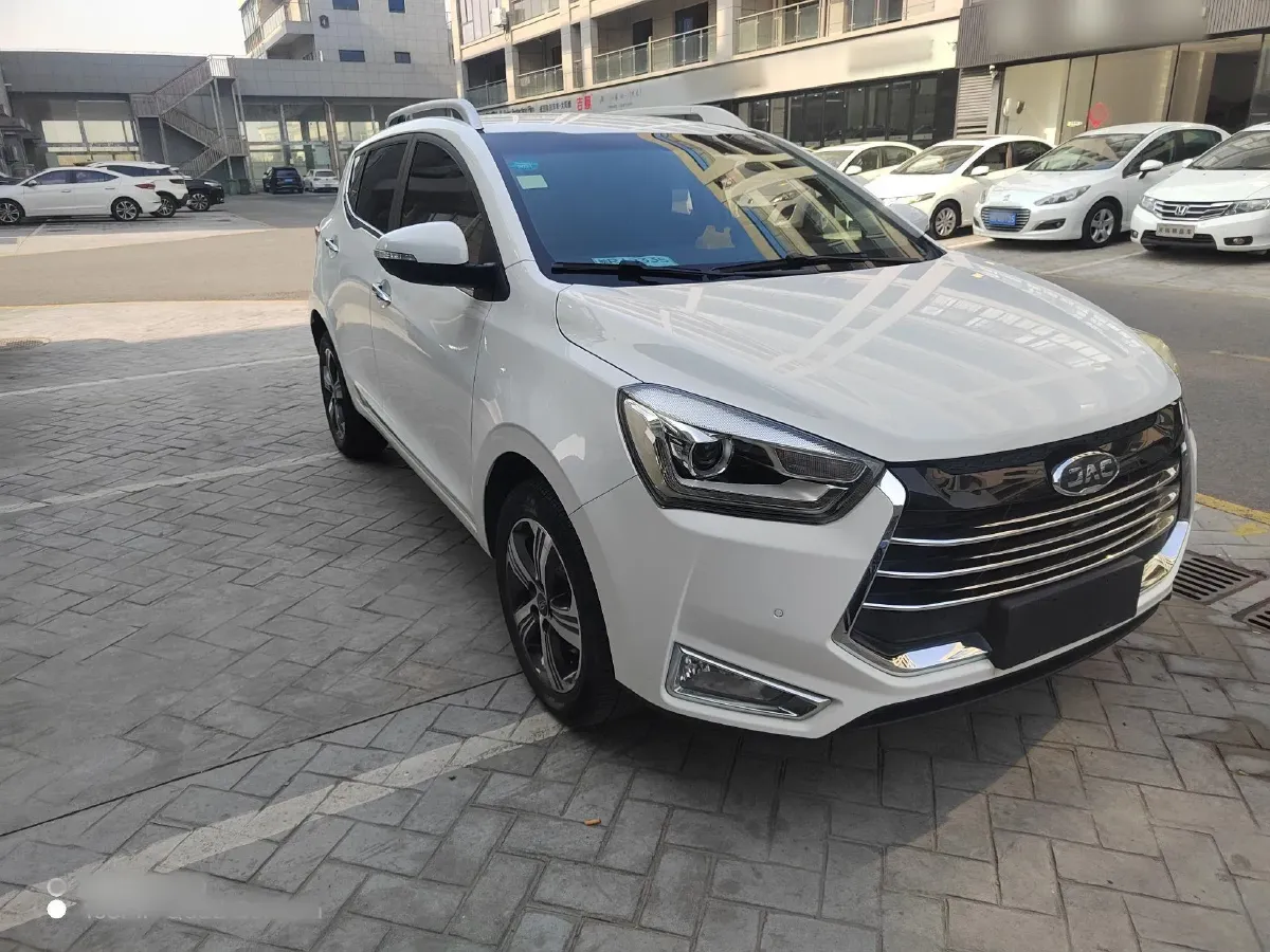 2018 JAC Refine S2 1.6L 120HP L4 CVT,autocango,china used car exporter,china ev exporter,chinese used car exporter,chinese used ev exporter