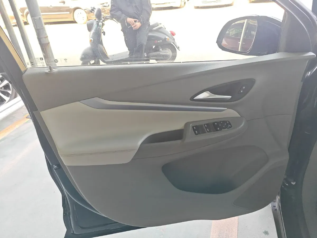 2020 Buick Velite 7 BEV 55.6KWH,autocango,china used car exporter,china ev exporter,chinese used car exporter,chinese used ev exporter