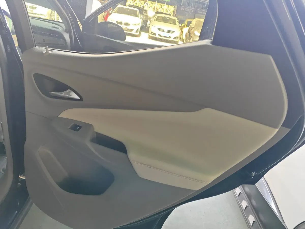 2020 Buick Velite 7 BEV 55.6KWH,autocango,china used car exporter,china ev exporter,chinese used car exporter,chinese used ev exporter