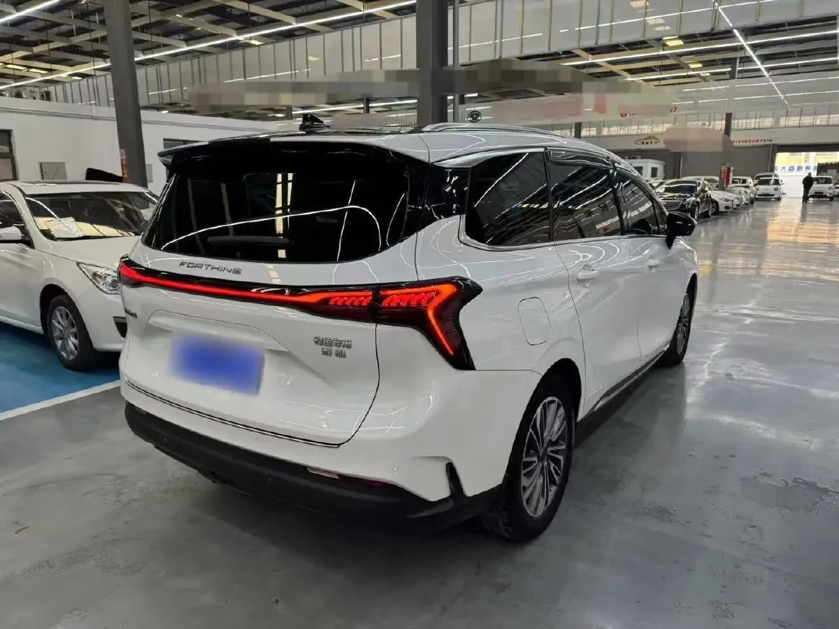 2022 DongFeng Forthing Yacht 1.5T 197HP L4 7DCT,autocango,china used car exporter,china ev exporter,chinese used car exporter,chinese used ev exporter