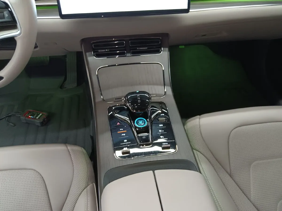 2024 BYD Han BEV 85.44KWH,autocango,china used car exporter,china ev exporter,chinese used car exporter,chinese used ev exporter