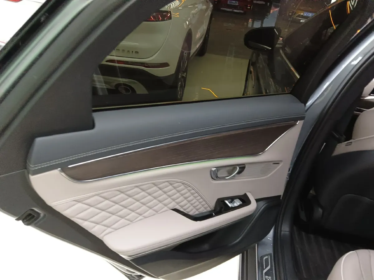 2024 BYD Han BEV 85.44KWH,autocango,china used car exporter,china ev exporter,chinese used car exporter,chinese used ev exporter