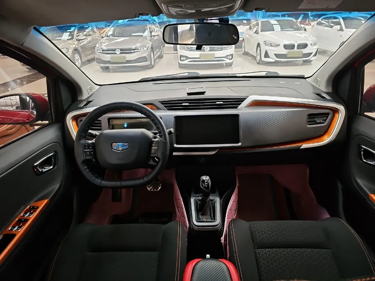 2017 Geely Vision X1 1.3L 88HP L4 4AT,autocango,china used car exporter,china ev exporter,chinese used car exporter,chinese used ev exporter