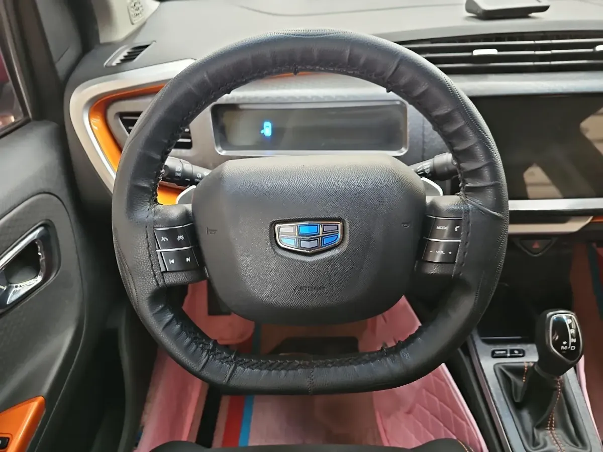 2017 Geely Vision X1 1.3L 88HP L4 4AT,autocango,china used car exporter,china ev exporter,chinese used car exporter,chinese used ev exporter