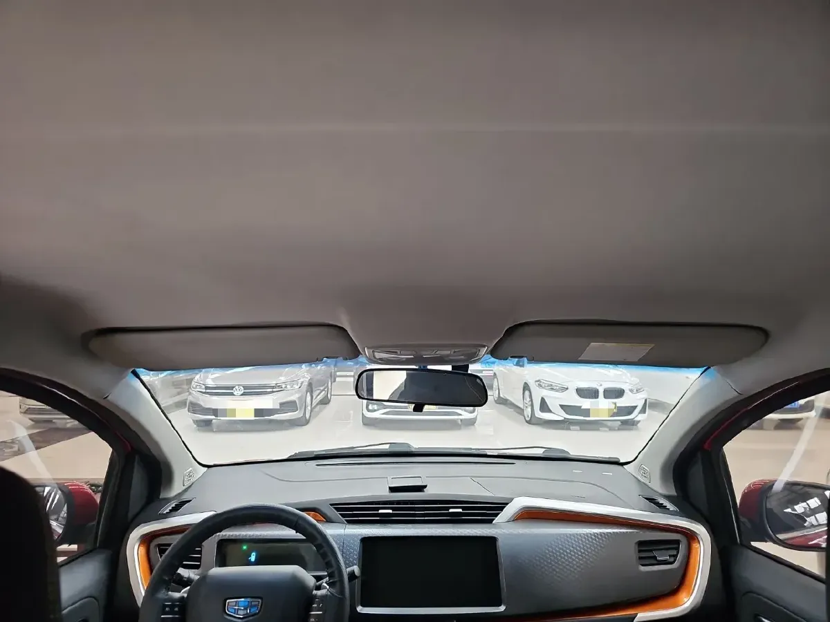 2017 Geely Vision X1 1.3L 88HP L4 4AT,autocango,china used car exporter,china ev exporter,chinese used car exporter,chinese used ev exporter