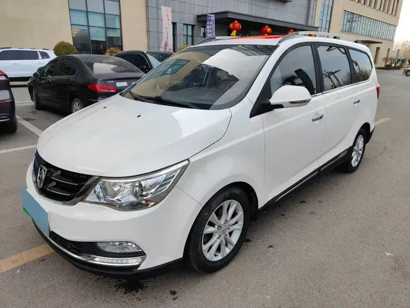 2016 BaoJun 730 1.5T 150HP L4 6MT