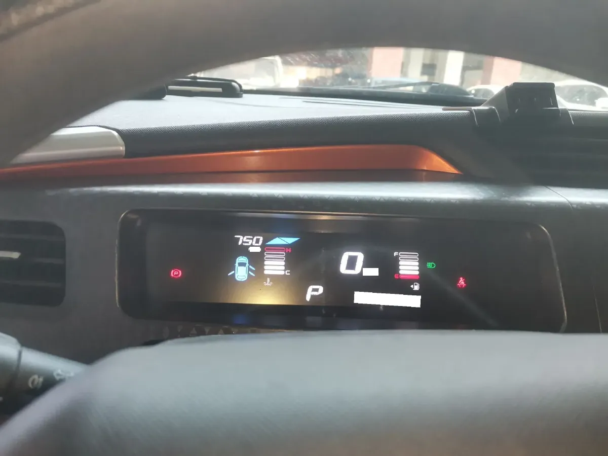 2017 Geely Vision X1 1.3L 88HP L4 4AT,autocango,china used car exporter,china ev exporter,chinese used car exporter,chinese used ev exporter