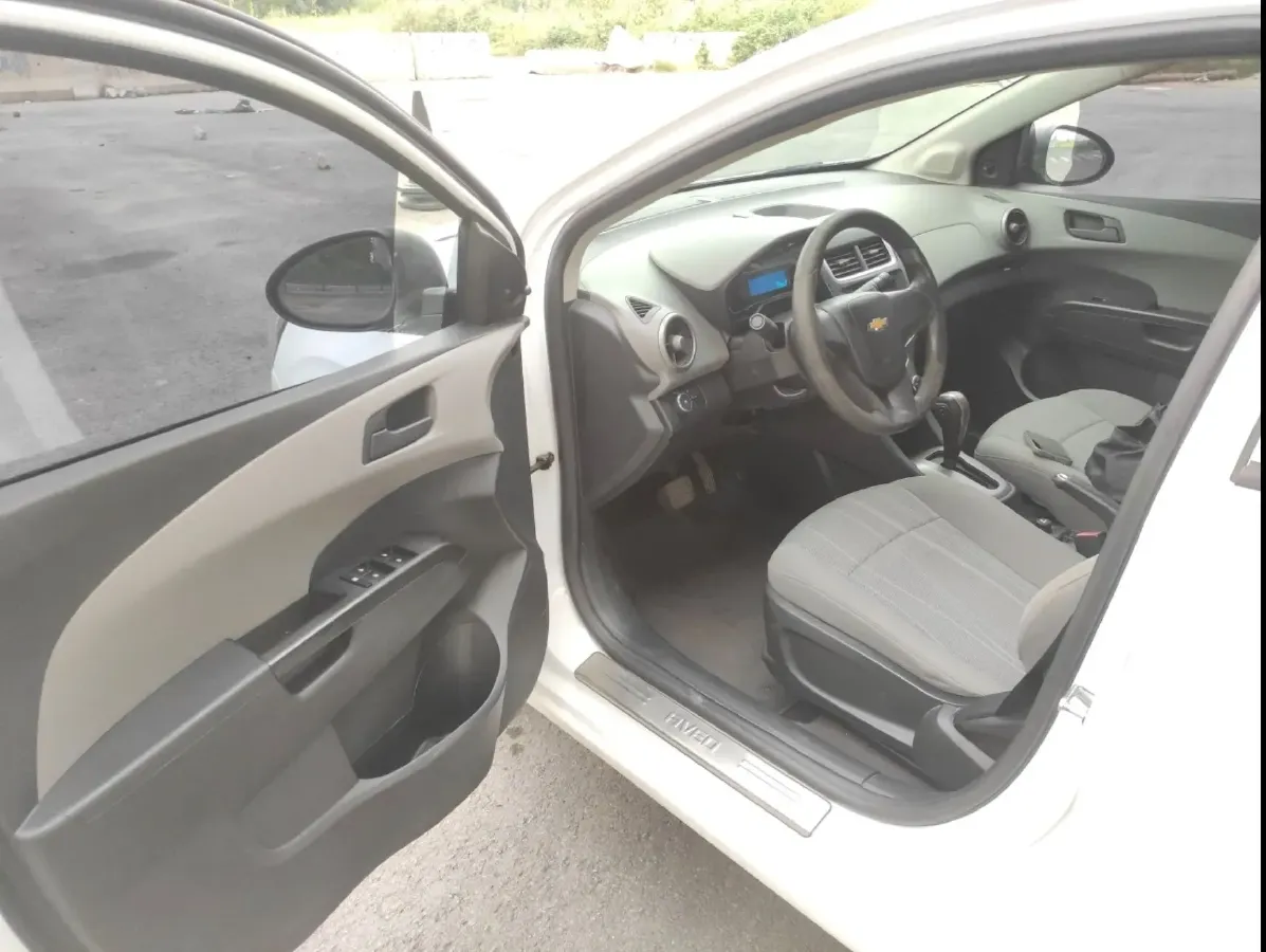 2014 Chevrolet Aveo 1.4L 103HP L4 6AT,autocango,china used car exporter,china ev exporter,chinese used car exporter,chinese used ev exporter