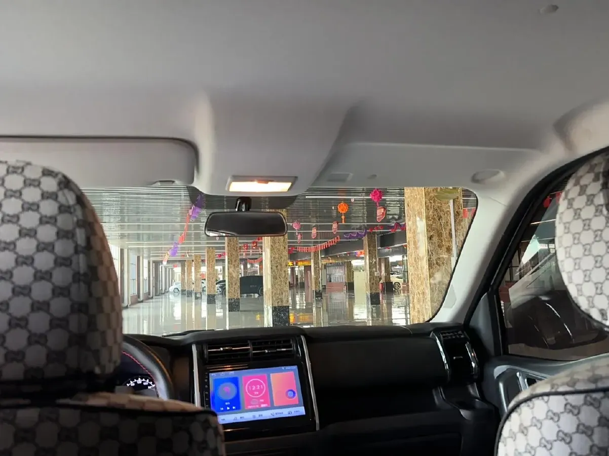 2020 ChangAn Oshan X70A 1.5L 107HP L4 5MT,autocango,china used car exporter,china ev exporter,chinese used car exporter,chinese used ev exporter