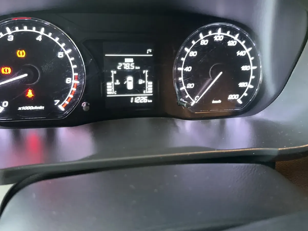 2020 ChangAn Oshan X70A 1.5L 107HP L4 5MT,autocango,china used car exporter,china ev exporter,chinese used car exporter,chinese used ev exporter