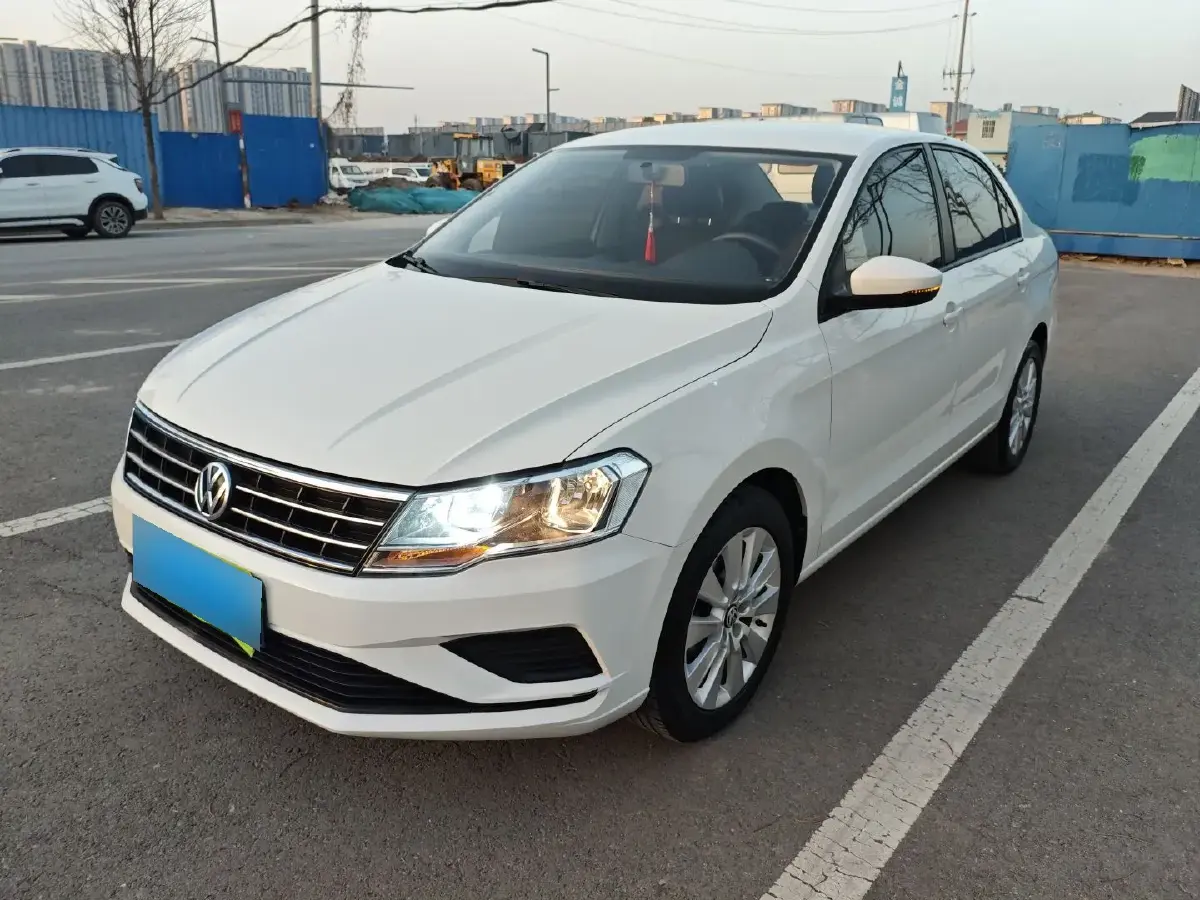 2017 Volkswagen Jetta 1.5L 110HP L4 6AT