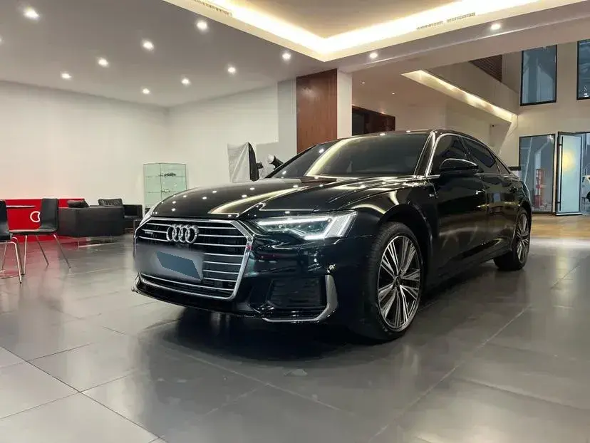 2022 Audi A6L 2.0T 224HP L4 7DCT