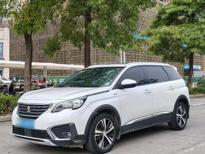 2017 Peugeot 5008 1.6T 167HP L4 6AT