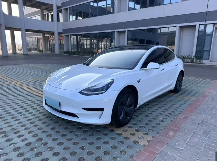 2020 Tesla Model 3 BEV 52KWH