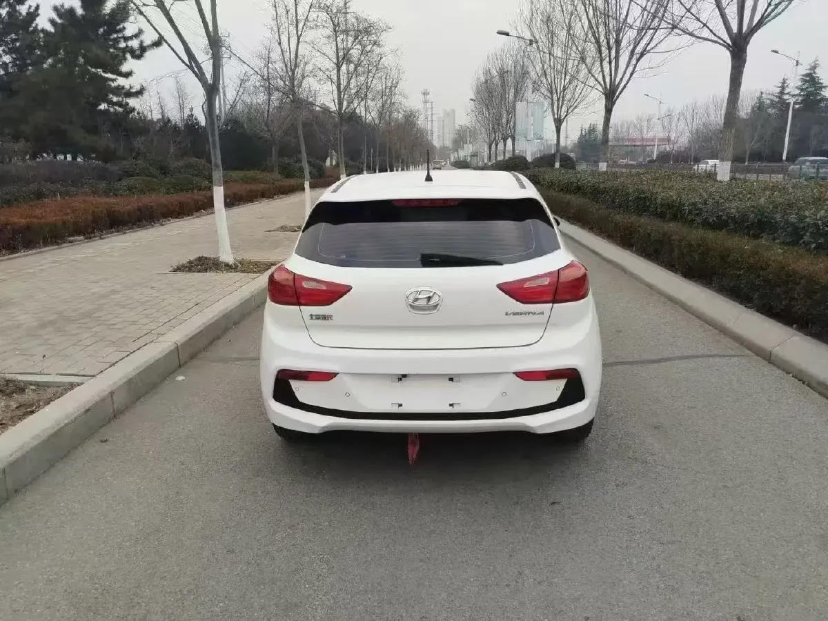 2017 Hyundai Verna RV 1.4L 100HP L4 6AT,autocango,china used car exporter,china ev exporter,chinese used car exporter,chinese used ev exporter