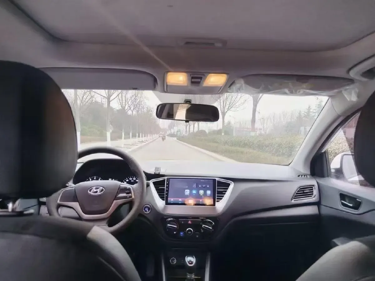 2017 Hyundai Verna RV 1.4L 100HP L4 6AT,autocango,china used car exporter,china ev exporter,chinese used car exporter,chinese used ev exporter