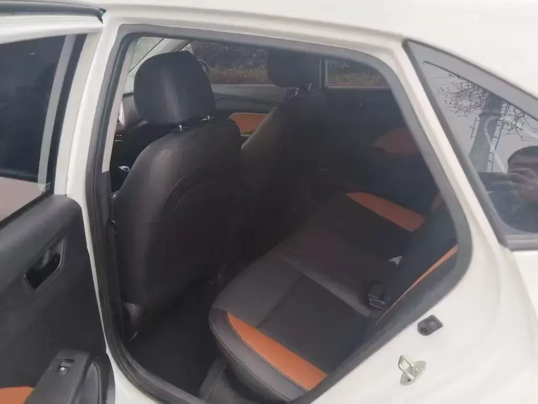 2017 Hyundai Verna RV 1.4L 100HP L4 6AT,autocango,china used car exporter,china ev exporter,chinese used car exporter,chinese used ev exporter