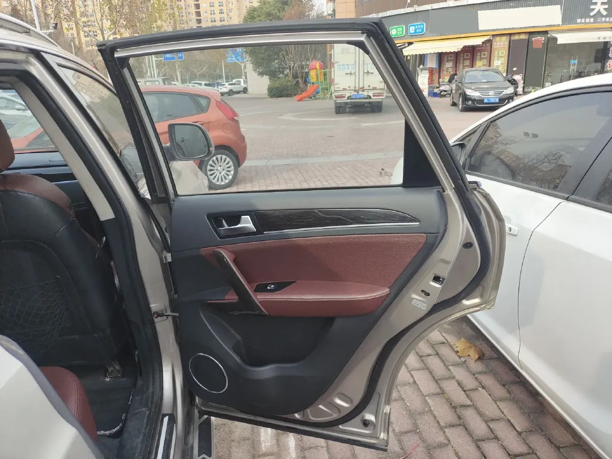 2015 Zotye T600 2.0T 190HP L4 6DCT,autocango,china used car exporter,china ev exporter,chinese used car exporter,chinese used ev exporter