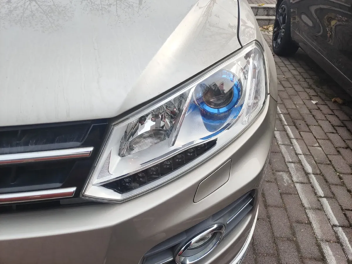 2015 Zotye T600 2.0T 190HP L4 6DCT,autocango,china used car exporter,china ev exporter,chinese used car exporter,chinese used ev exporter