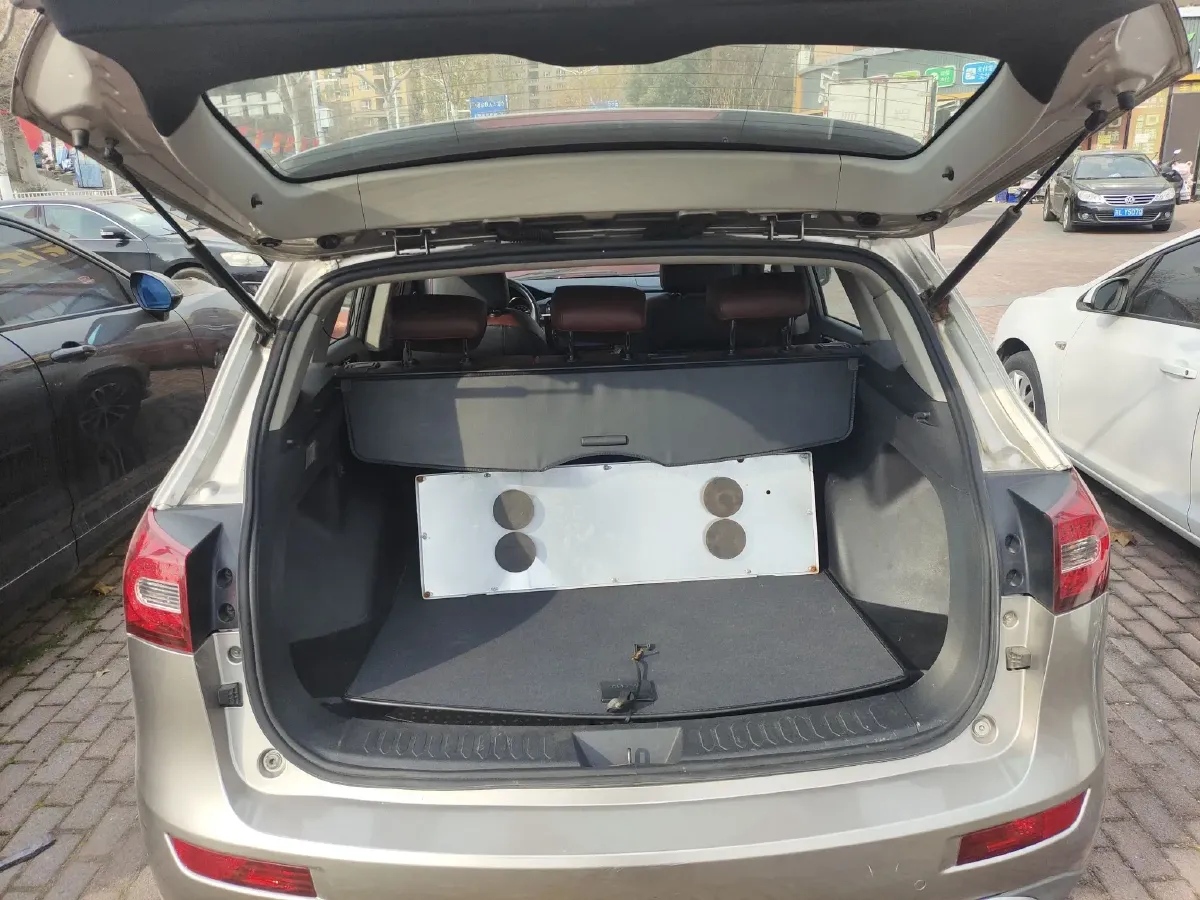 2015 Zotye T600 2.0T 190HP L4 6DCT,autocango,china used car exporter,china ev exporter,chinese used car exporter,chinese used ev exporter