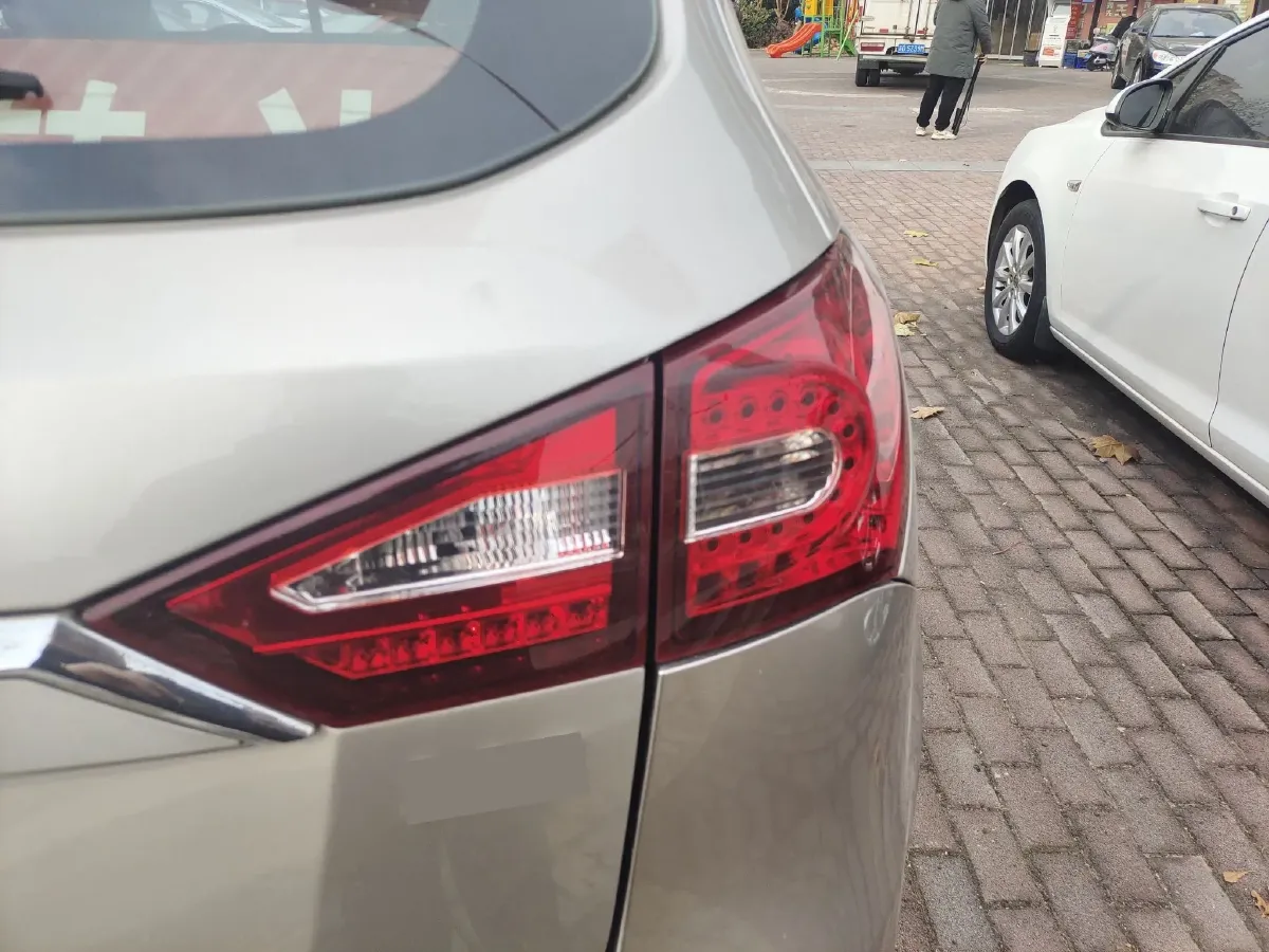 2015 Zotye T600 2.0T 190HP L4 6DCT,autocango,china used car exporter,china ev exporter,chinese used car exporter,chinese used ev exporter