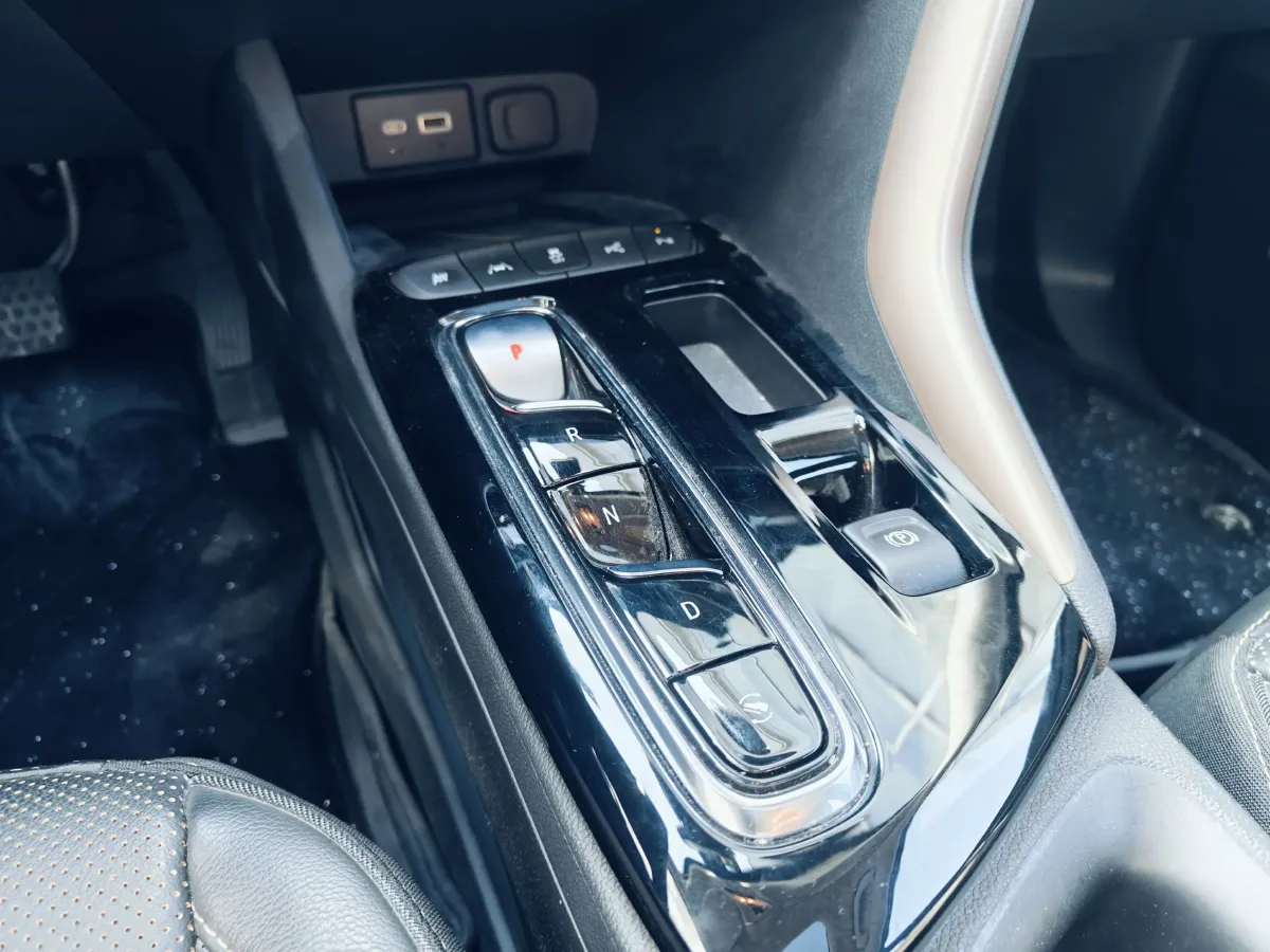 2022 Buick Velite 7 BEV 55.6KWH,autocango,china used car exporter,china ev exporter,chinese used car exporter,chinese used ev exporter