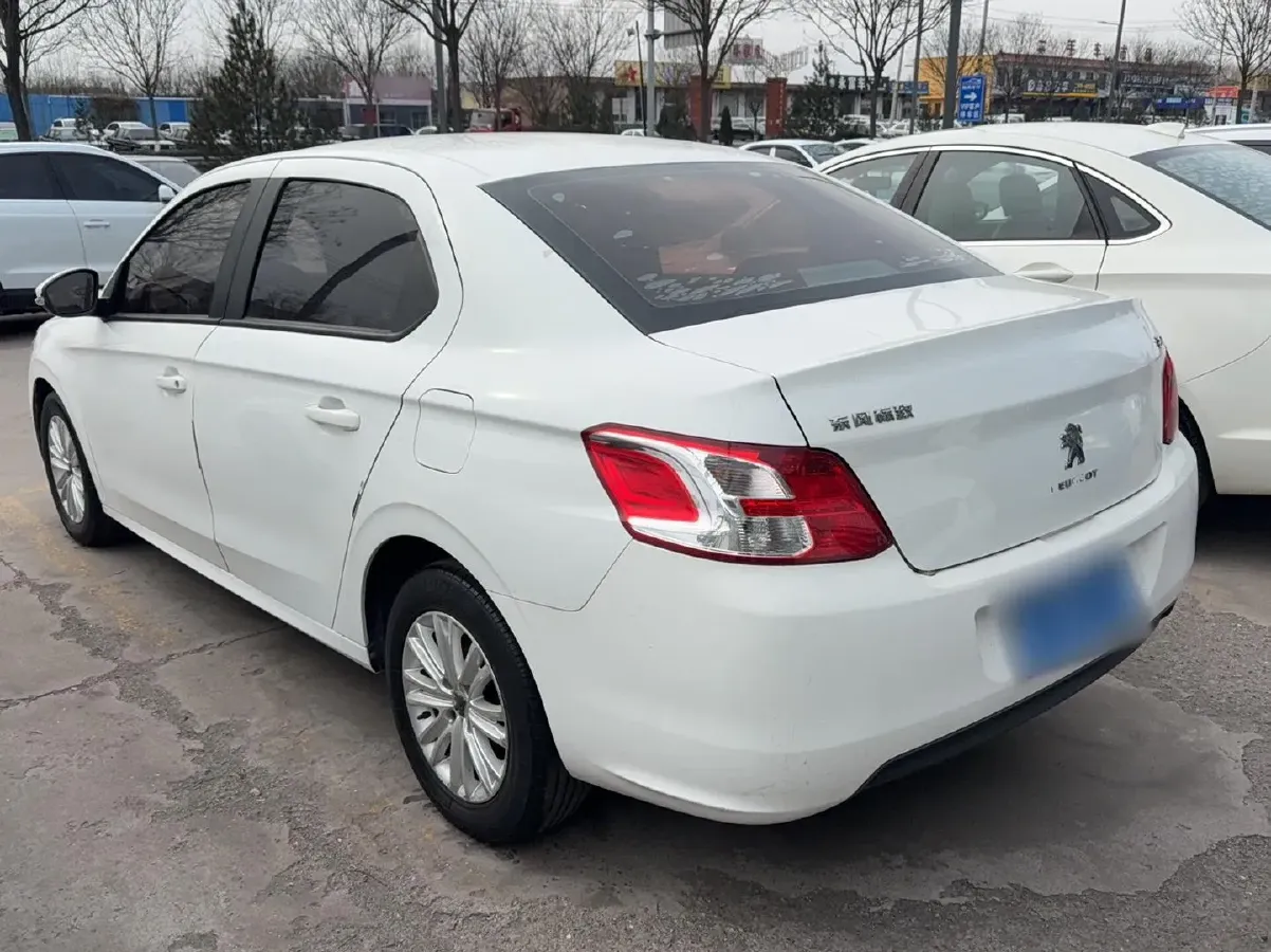 2014 Peugeot 301 1.6L 117HP L4 5MT,autocango,china used car exporter,china ev exporter,chinese used car exporter,chinese used ev exporter