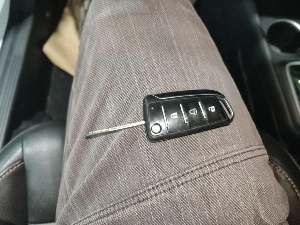 2019 JAC iEV6E BEV 41KWH,autocango,china used car exporter,china ev exporter,chinese used car exporter,chinese used ev exporter