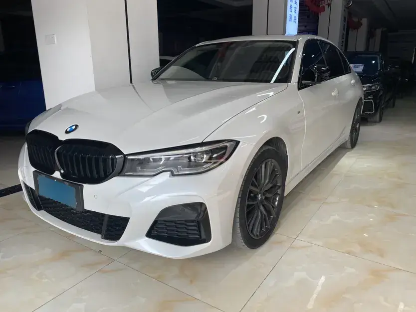 2022 BMW 3 Series 2.0T 184HP L4 8AT