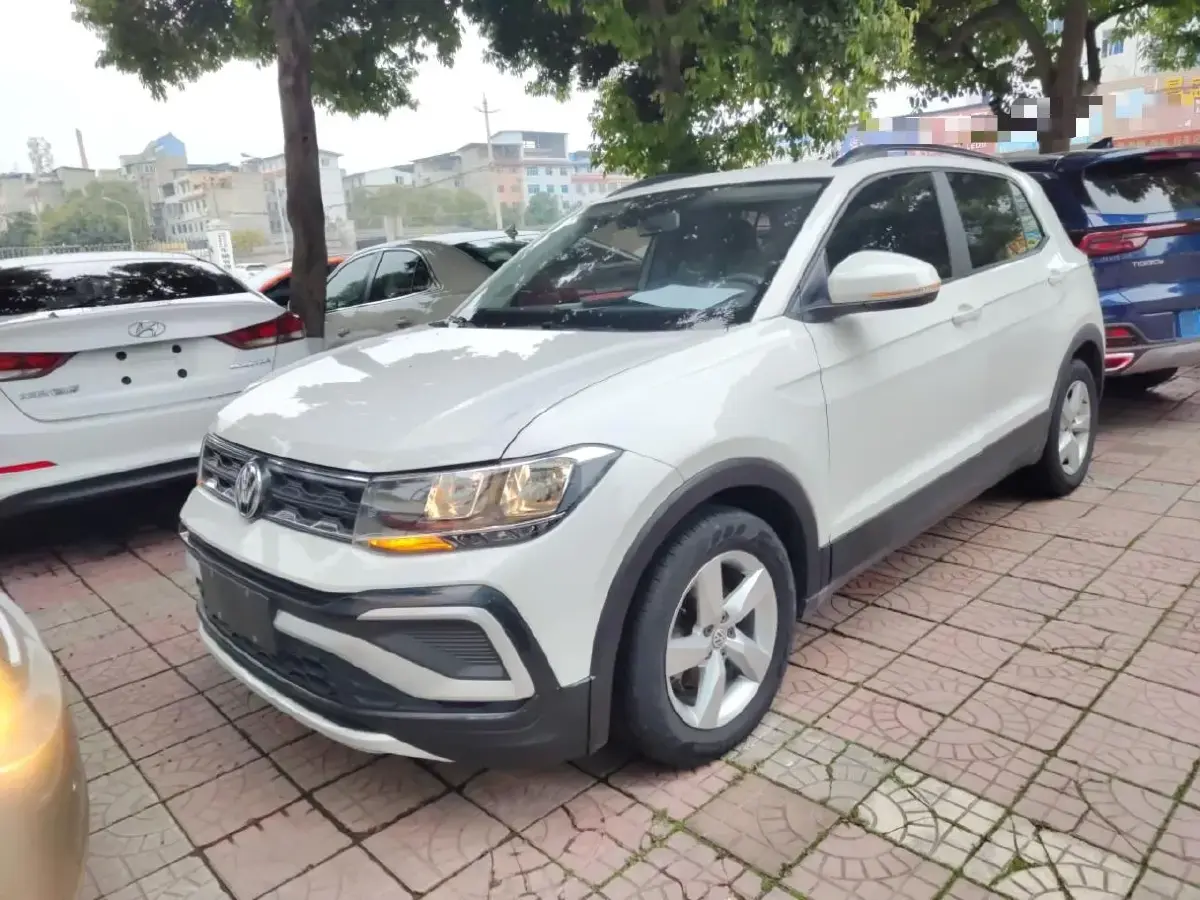 2019 Volkswagen T-Cross 1.5L 113HP L4 6AT