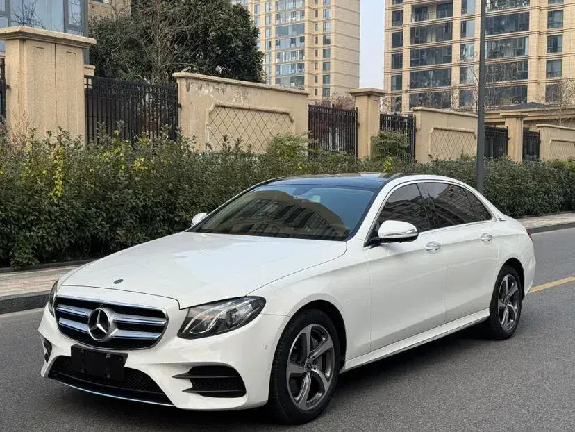 2018 Mercedes-Benz E Class 2.0T 245HP L4 9AT
