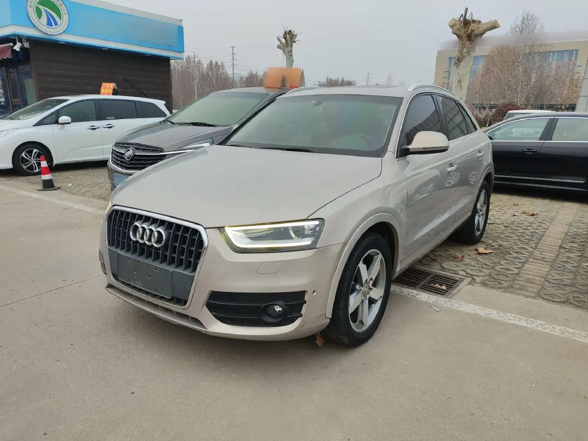 2015 Audi Q3 2.0T 170HP L4 7DCT