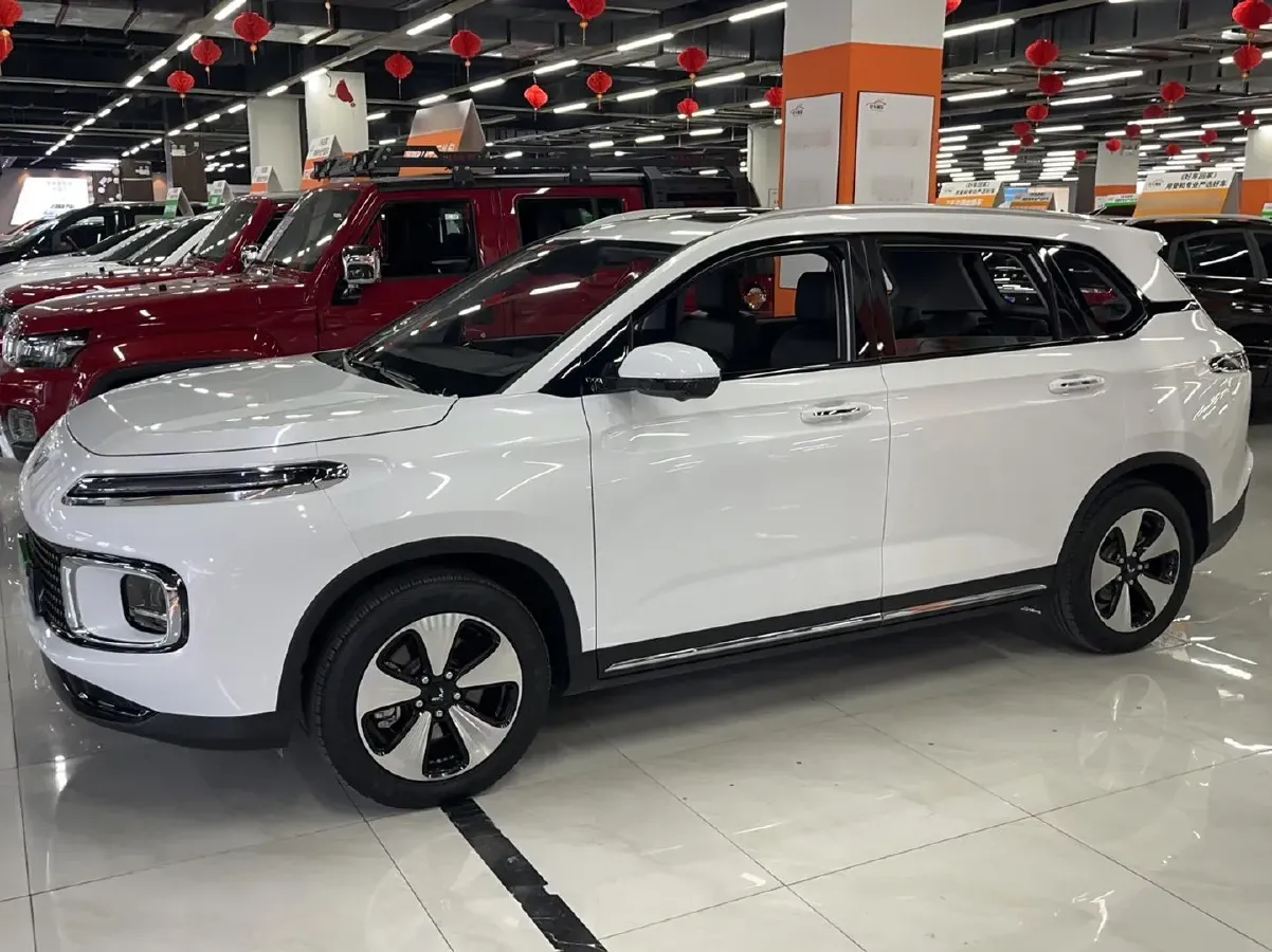 2023 WuLing XingYun 2.0L 136HP L4 1DHT Hybrid 1.8KWH,autocango,china used car exporter,china ev exporter,chinese used car exporter,chinese used ev exporter