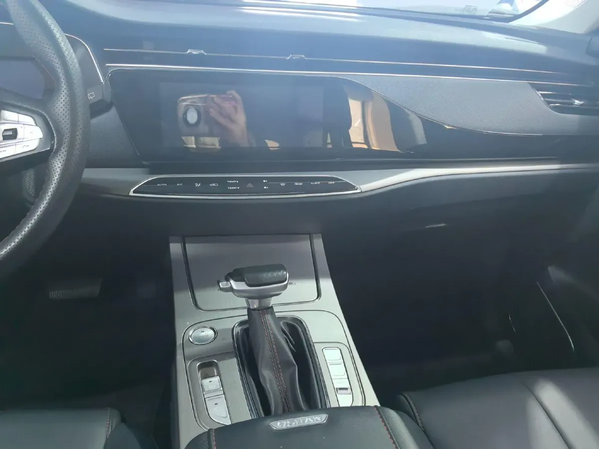 2021 ChangAn Oshan X7 1.5T 178HP L4 7DCT,autocango,china used car exporter,china ev exporter,chinese used car exporter,chinese used ev exporter