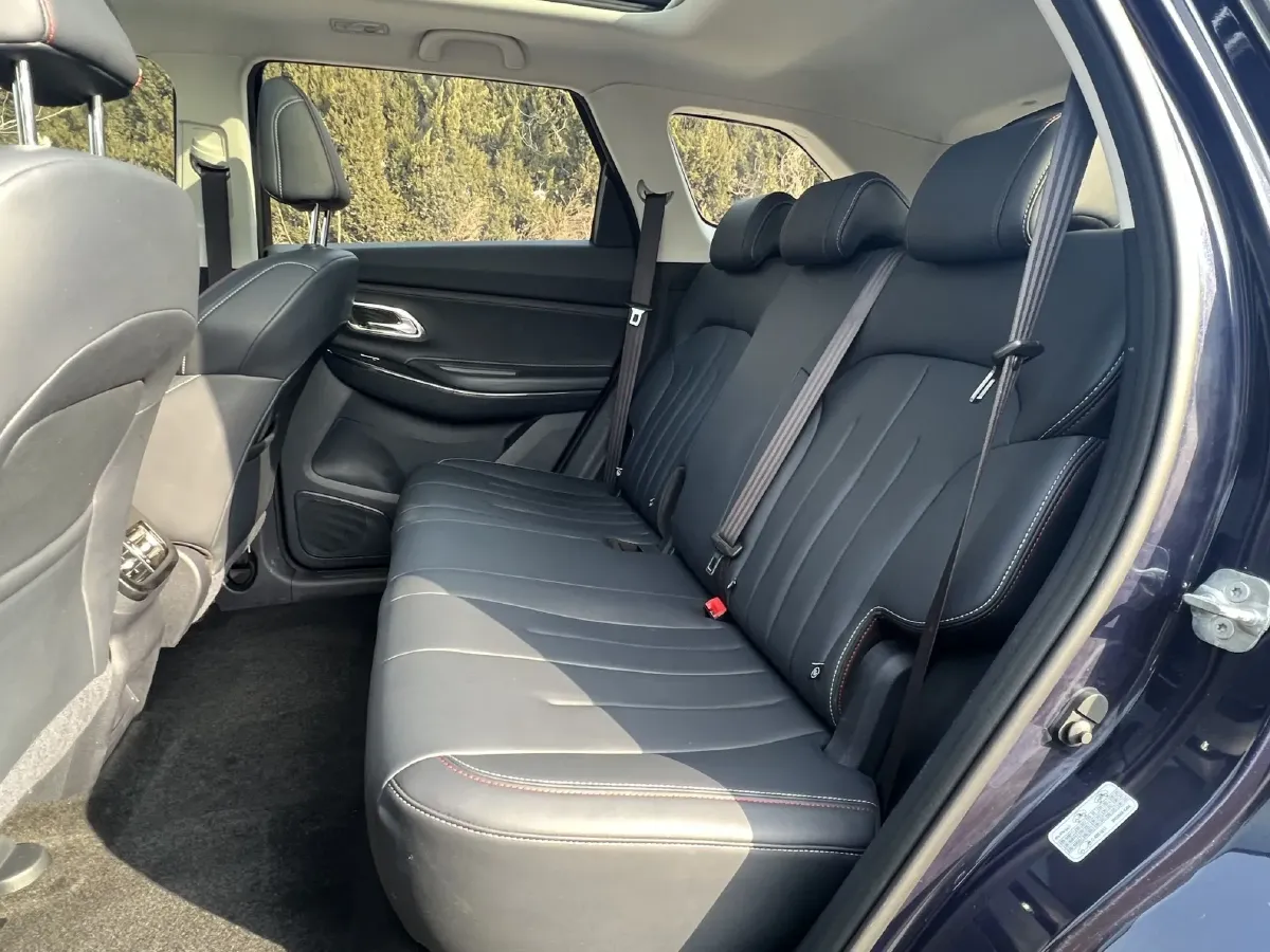 2021 ChangAn Oshan X7 1.5T 178HP L4 7DCT,autocango,china used car exporter,china ev exporter,chinese used car exporter,chinese used ev exporter