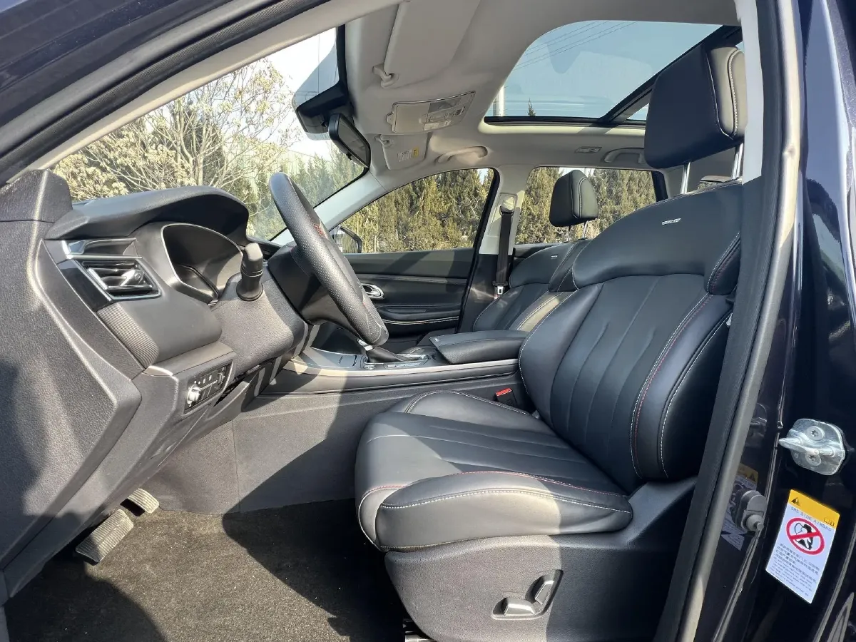 2021 ChangAn Oshan X7 1.5T 178HP L4 7DCT,autocango,china used car exporter,china ev exporter,chinese used car exporter,chinese used ev exporter